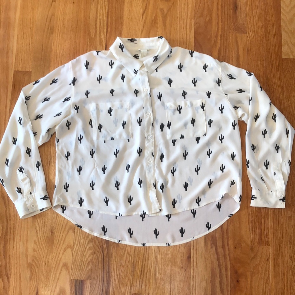Forever 21🌵 Cactus cropped Hi-Lo blouse size medium